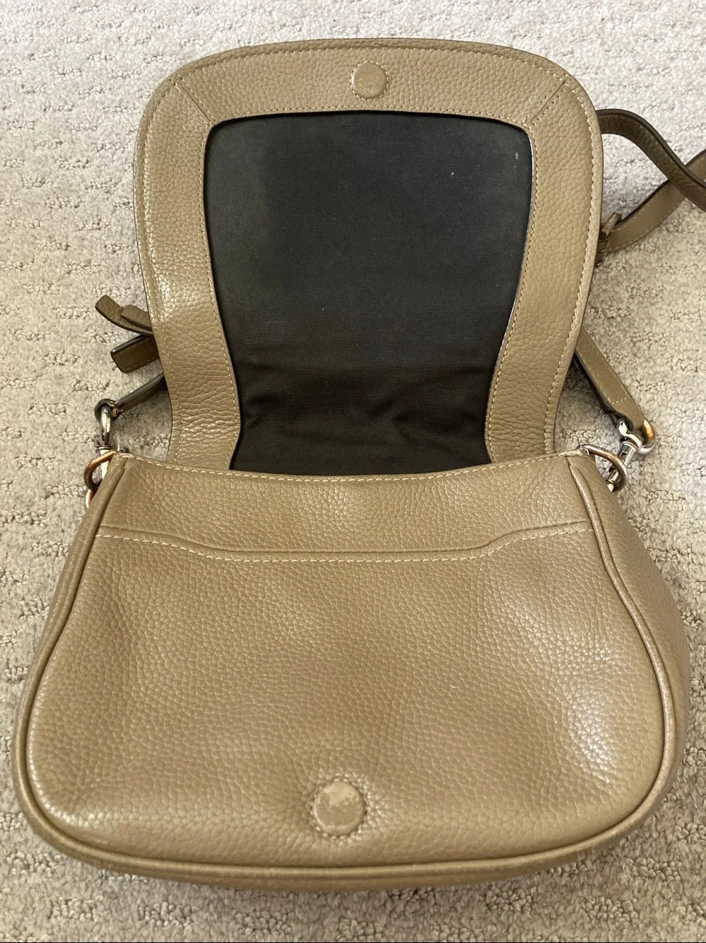 Marc Jacobs taupe leather crossbody bag.